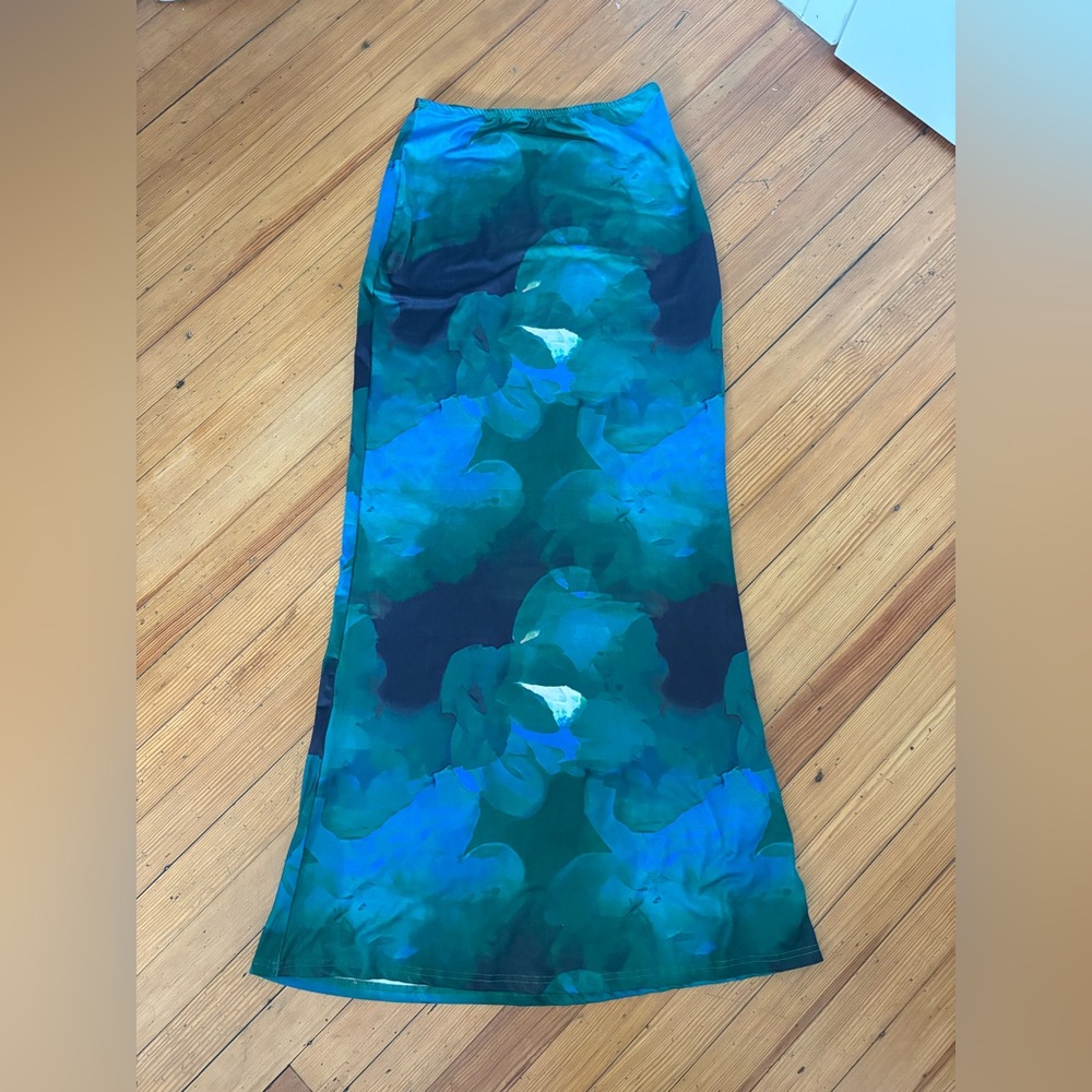 Elegant Blue and Green Floral Maxi Skirt